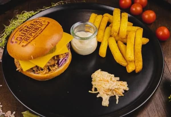 Pulled Beef (Smoked)